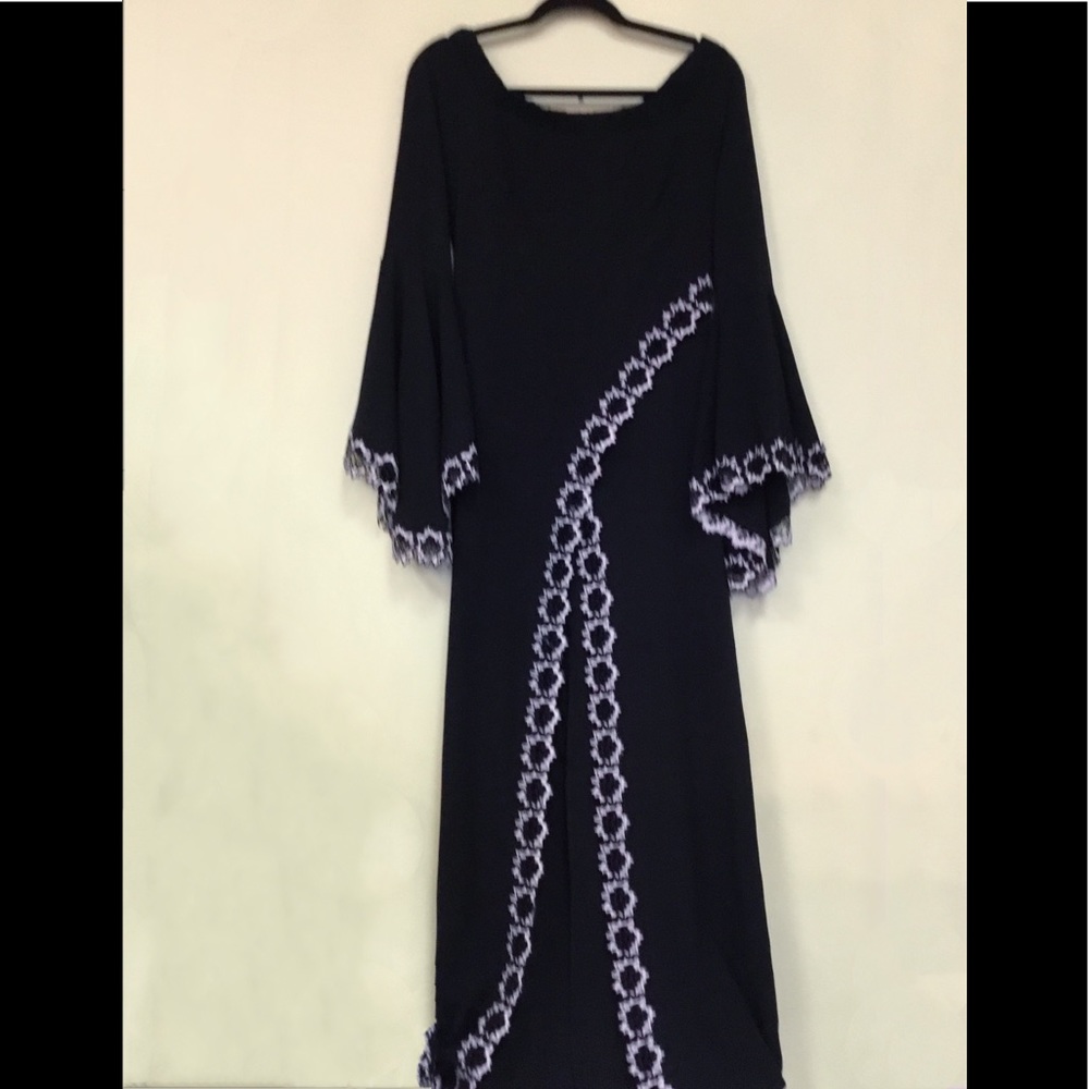 DRESS - Picture 1 of 1